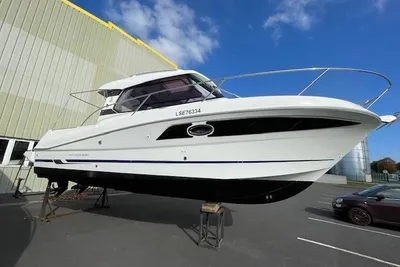 2012 Beneteau Antares 8.80