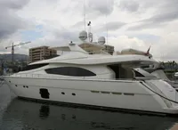 2006 Ferretti Yachts 881 HT