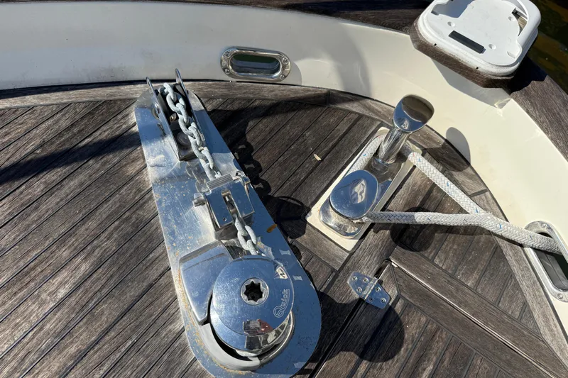 Landfall Yacht Photos Pics Deck of 2013 Greenline 33 yacht with anchor chain and cleat.