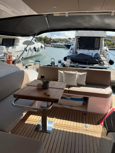  Yacht Photos Pics Azimut Atlantis 43 HT