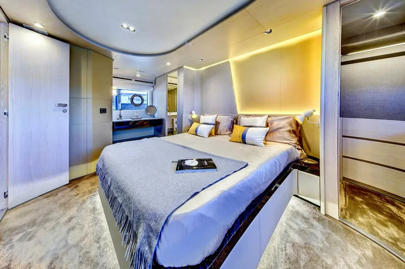 Transcendence Yacht Photos Pics Luxurious bedroom interior of 2020 Azimut 78 Flybridge yacht with modern design.