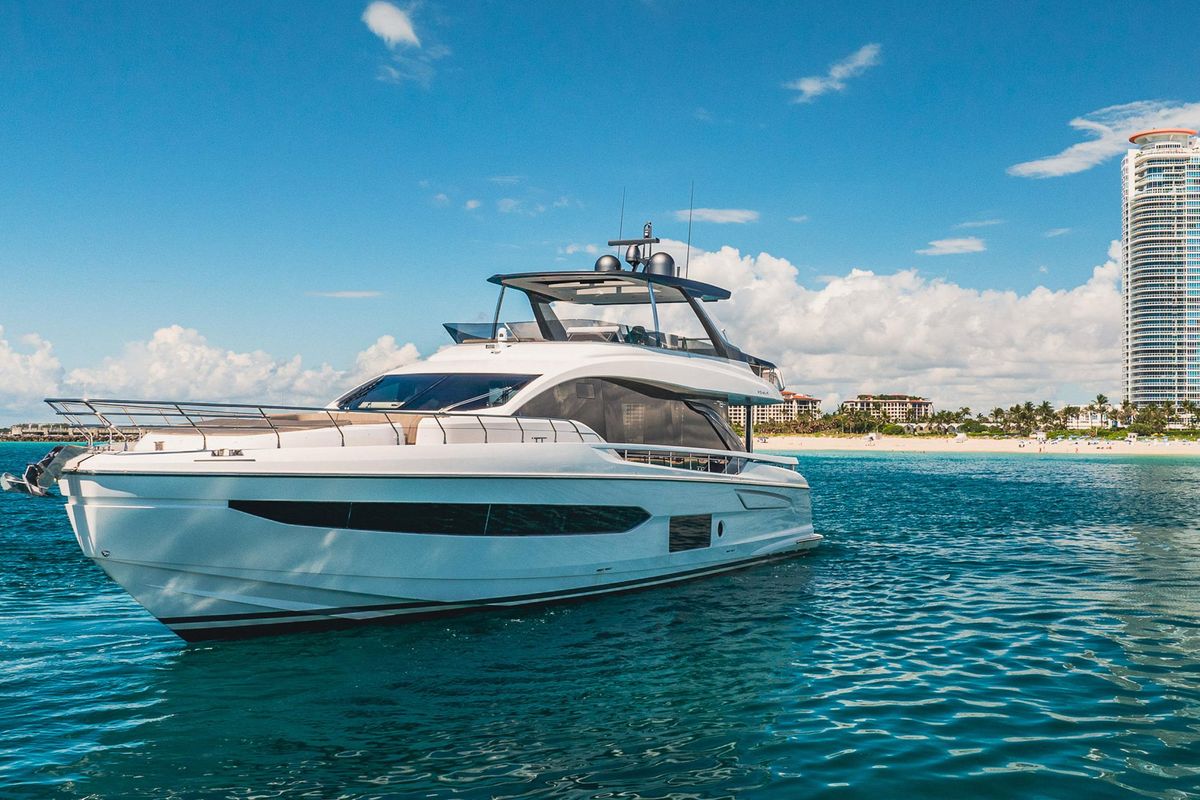 2020 Azimut 78 