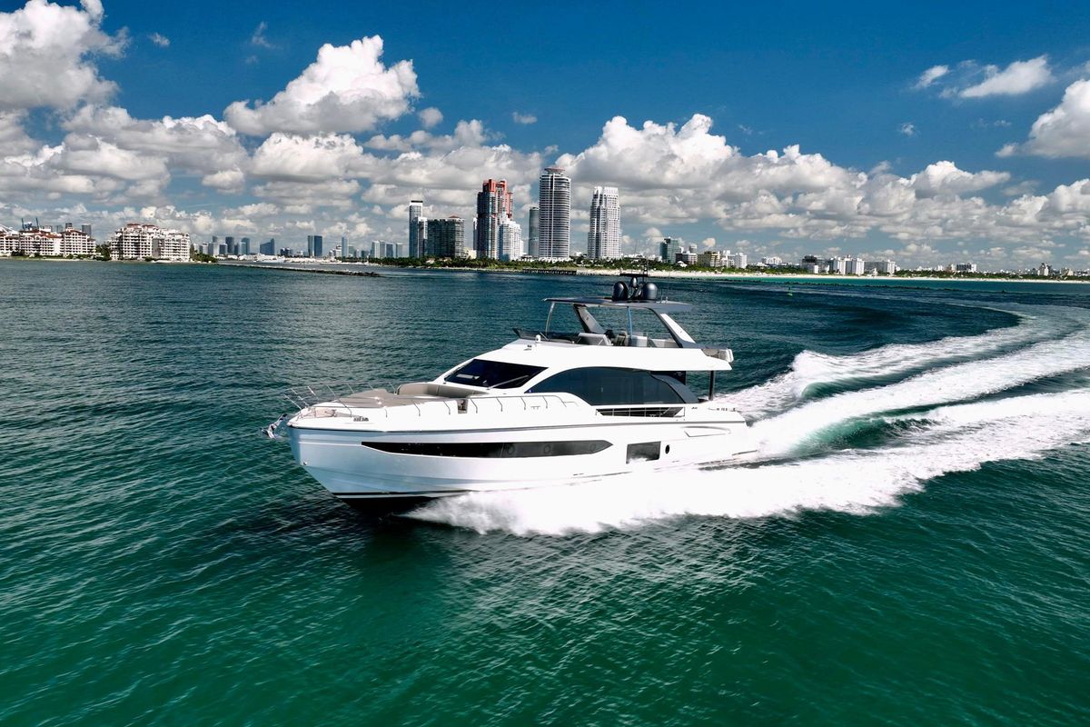 2020 Azimut 78 