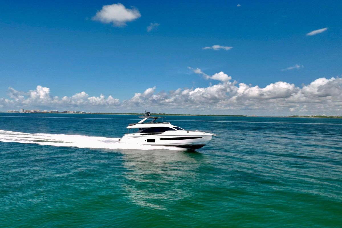 2020 Azimut 78 