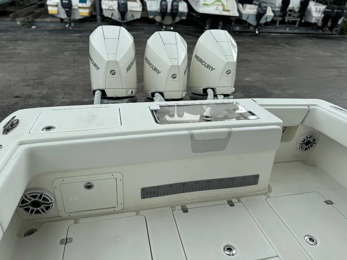 No Name Yacht Photos Pics 2