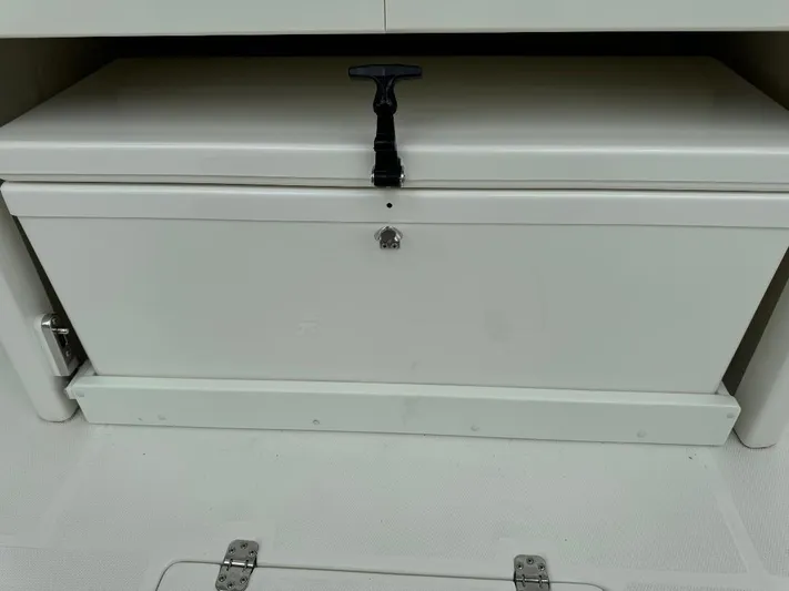 No Name Yacht Photos Pics 13