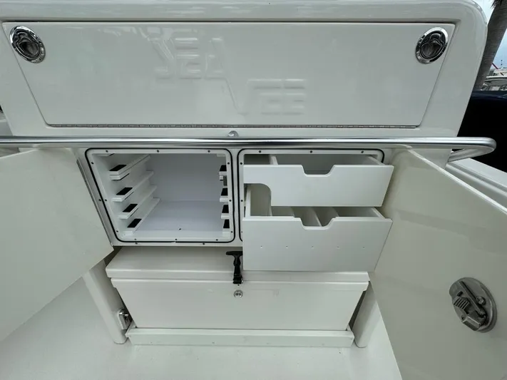 No Name Yacht Photos Pics 12