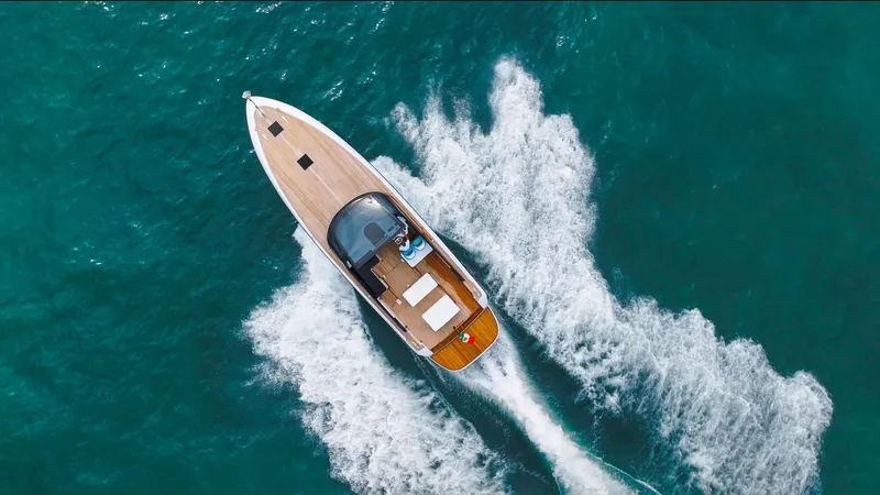 Da Decidere Yacht Photos Pics 