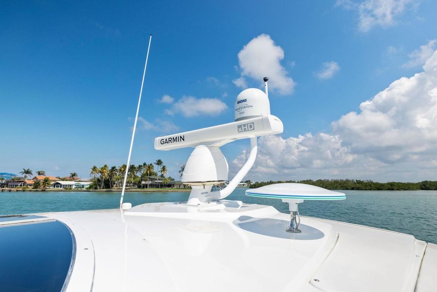 2015 Cruisers Yachts 45 Cantius