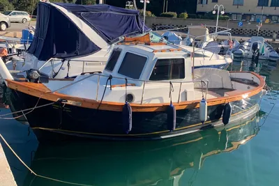 1987 Sciallino 25 fisherman