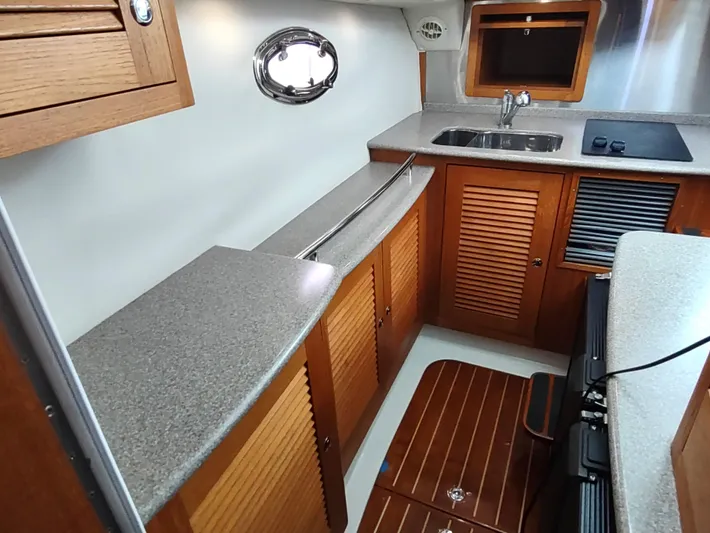 Ocelot Yacht Photos Pics 