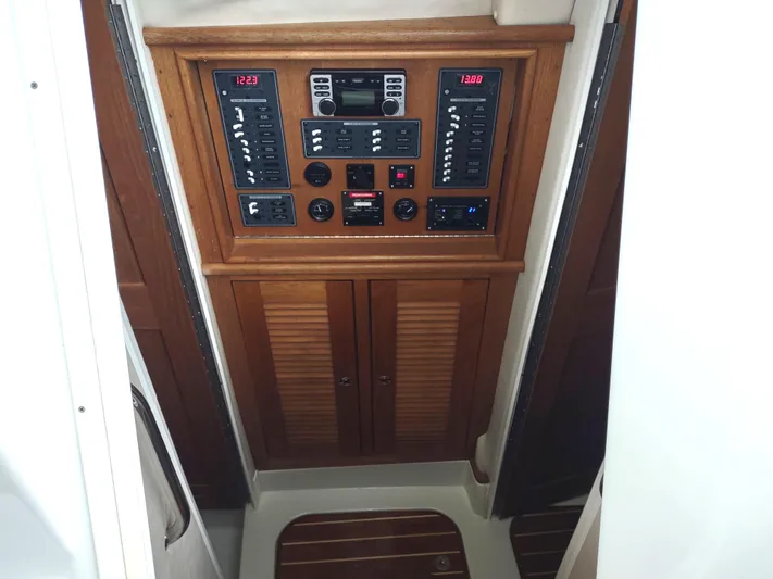 Ocelot Yacht Photos Pics 