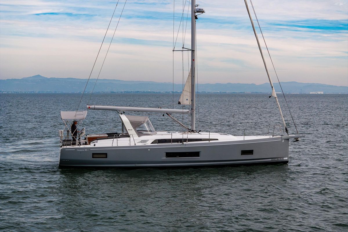 2020 Beneteau 46 