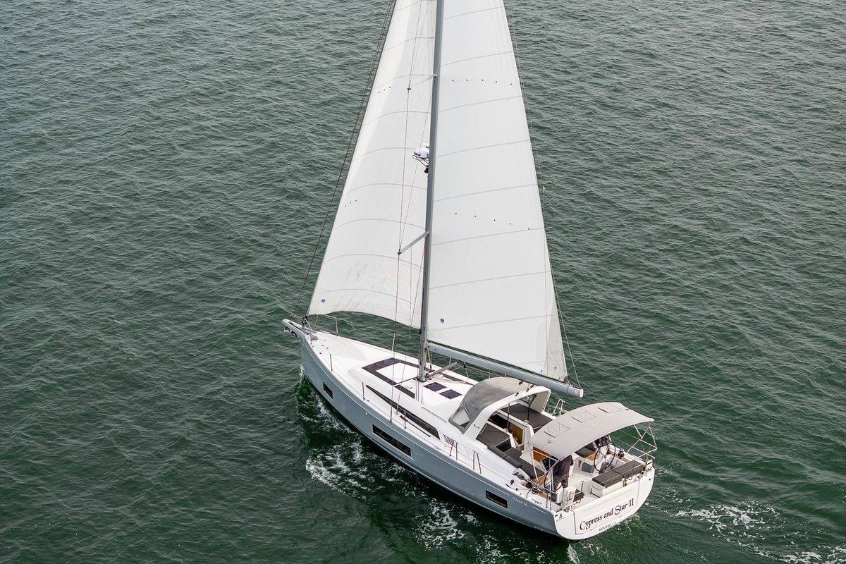 2020 Beneteau 46 