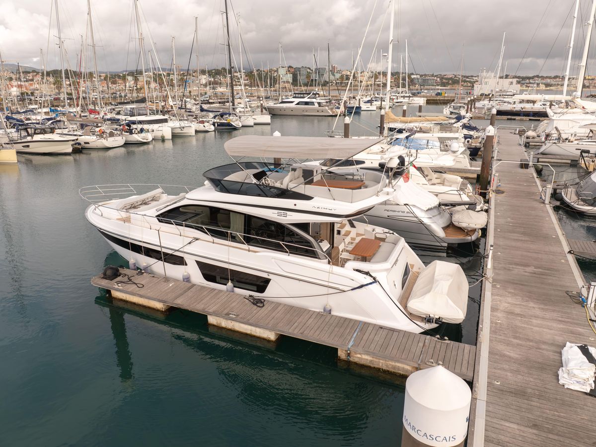 2022 Azimut 55 