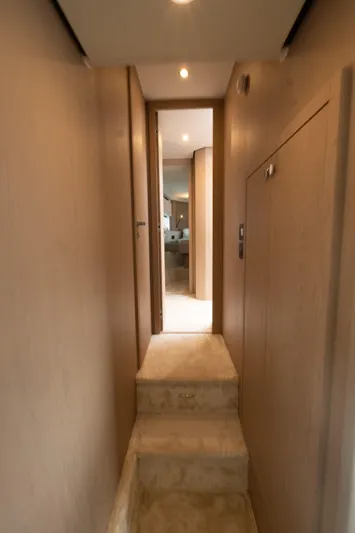  Yacht Photos Pics Interior hallway of 2022 Azimut Fly 53 yacht with modern design.