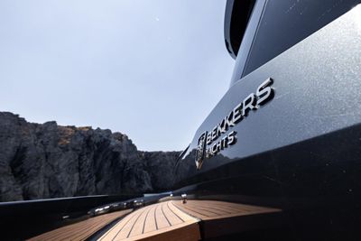 Yacht
