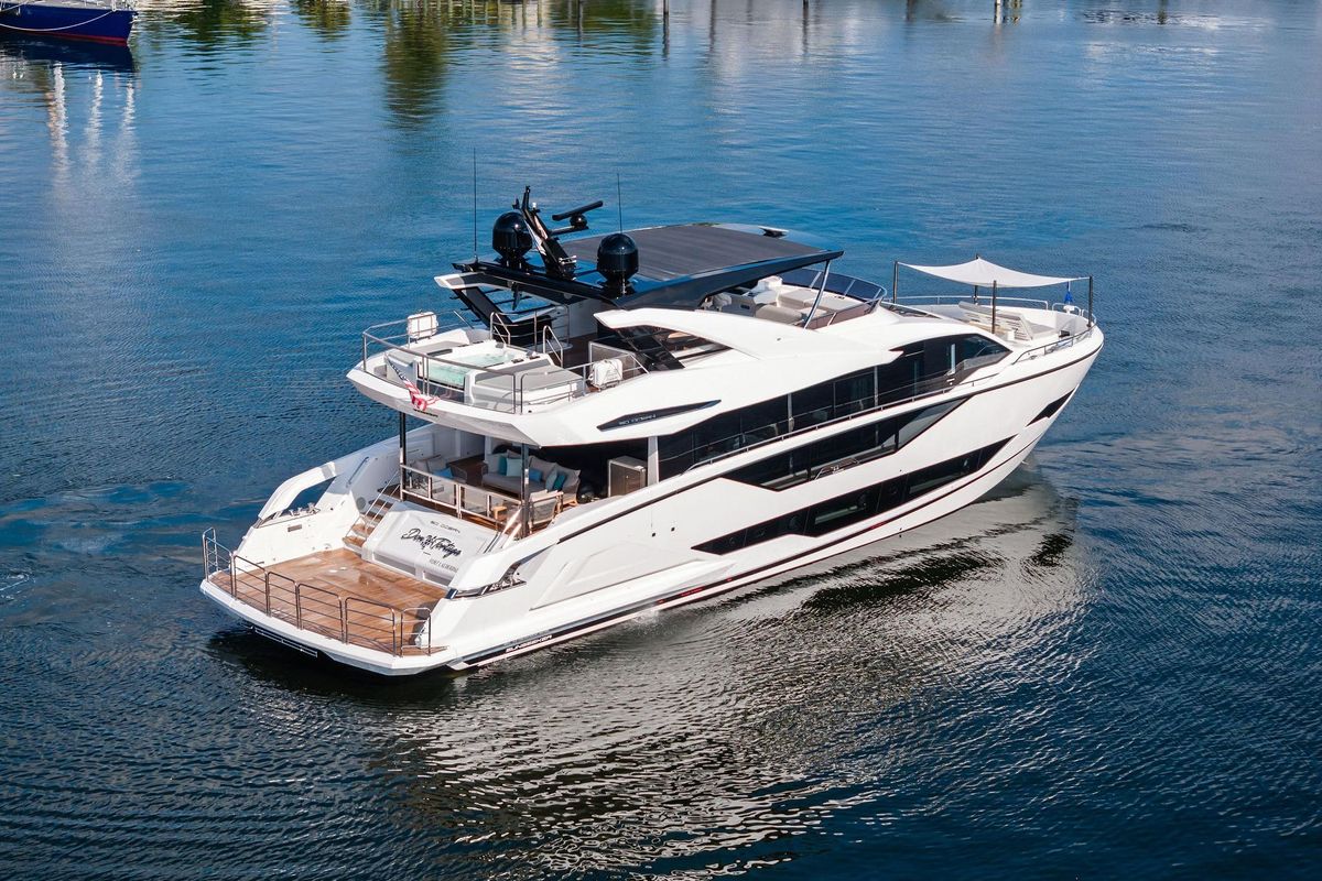 2024 Sunseeker 90 