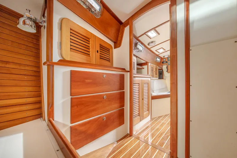 Luna Yacht Photos Pics 