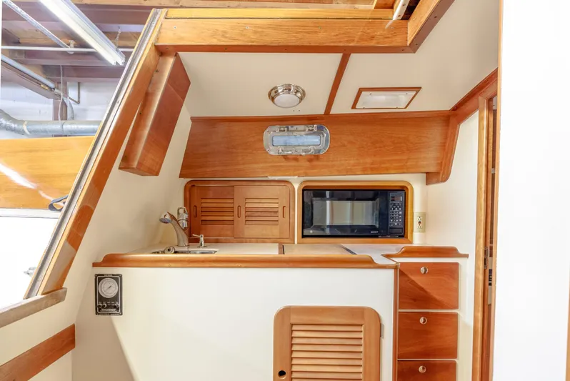 Luna Yacht Photos Pics 