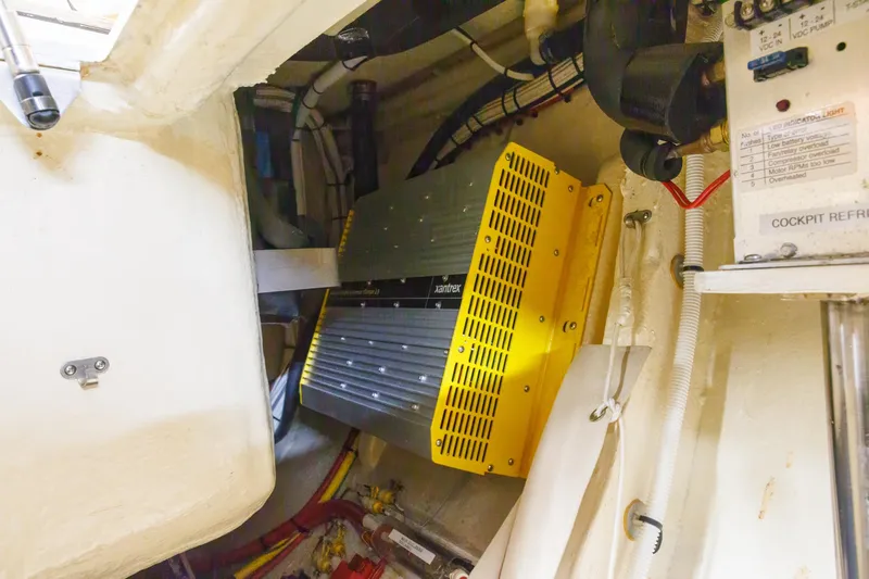 Luna Yacht Photos Pics 