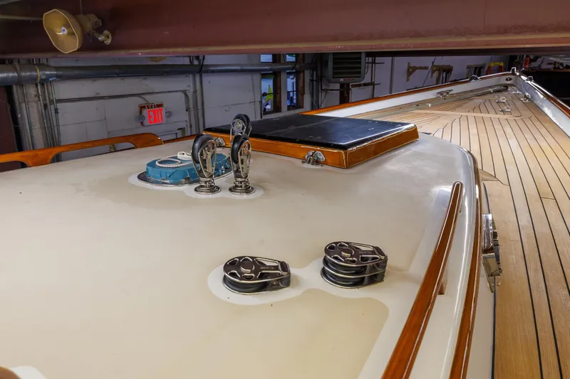 Luna Yacht Photos Pics 