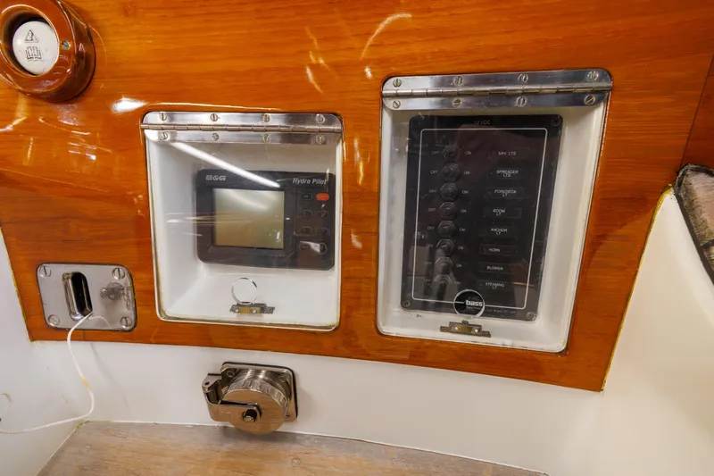 Luna Yacht Photos Pics 