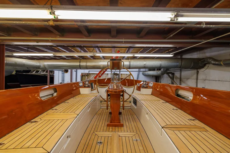 Luna Yacht Photos Pics 