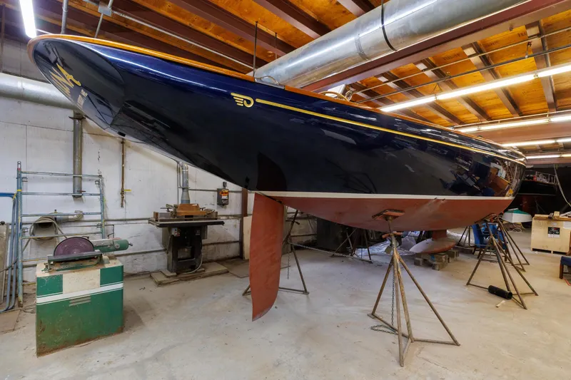 Luna Yacht Photos Pics 