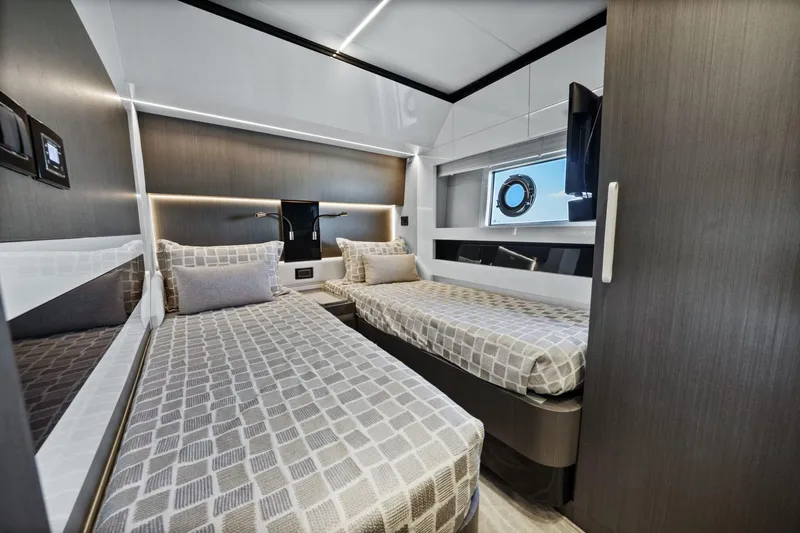 Azimut S7 Yacht Photos Pics Luxurious 2019 Azimut S7 yacht cabin with twin beds and modern decor.