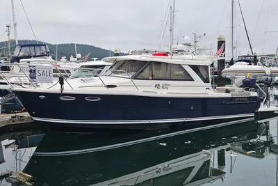 Cutwater C-32 C