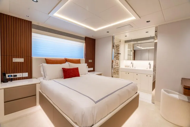 Miss Michelle Yacht Photos Pics 