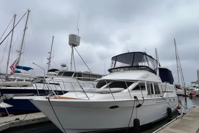 Ocean Alexander Sundeck 460