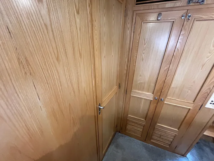Journey Yacht Photos Pics Interior wooden cabinetry on a 1999 Ocean Alexander Sundeck 460 yacht.