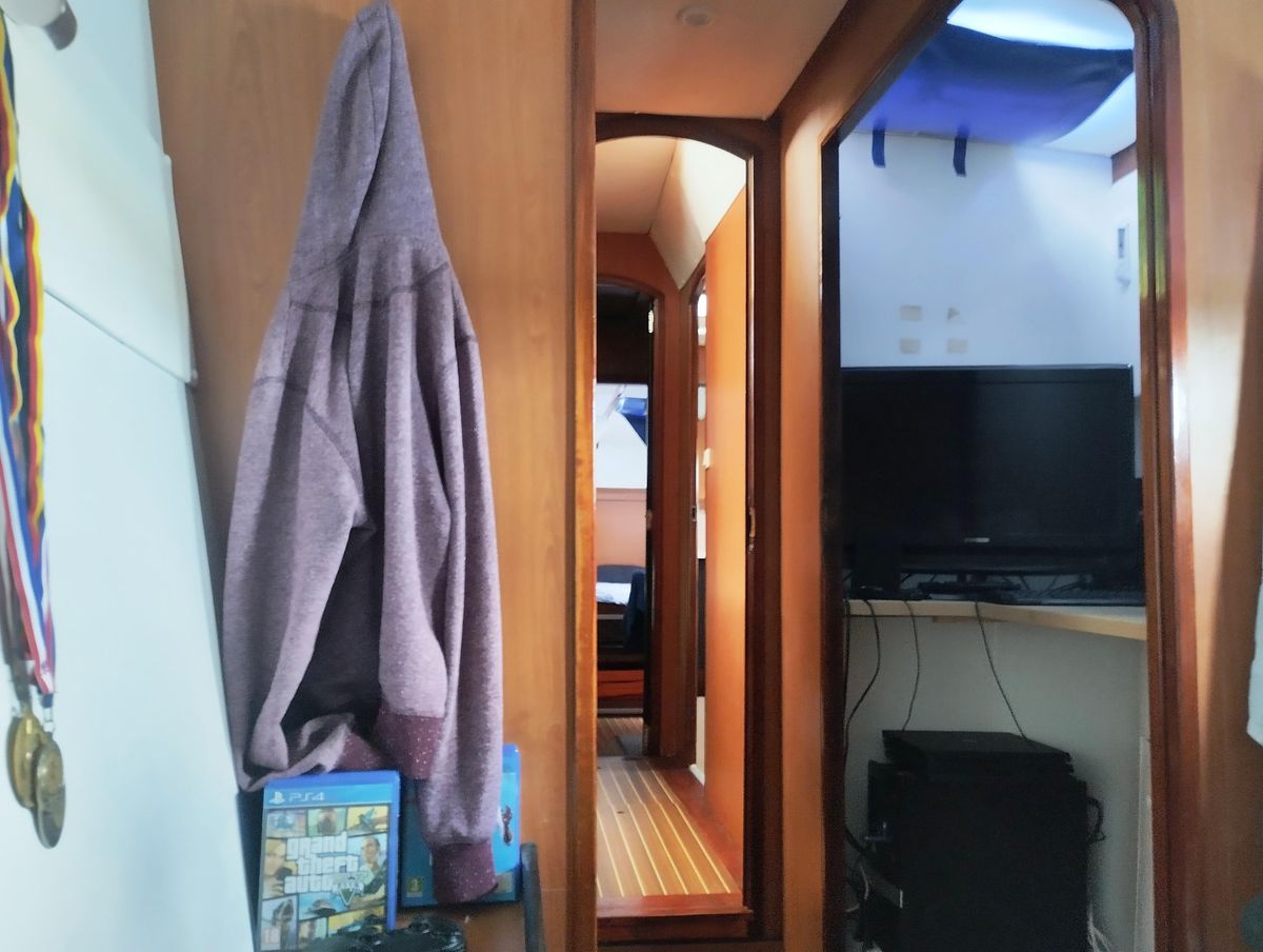 2004 Lagoon 57 