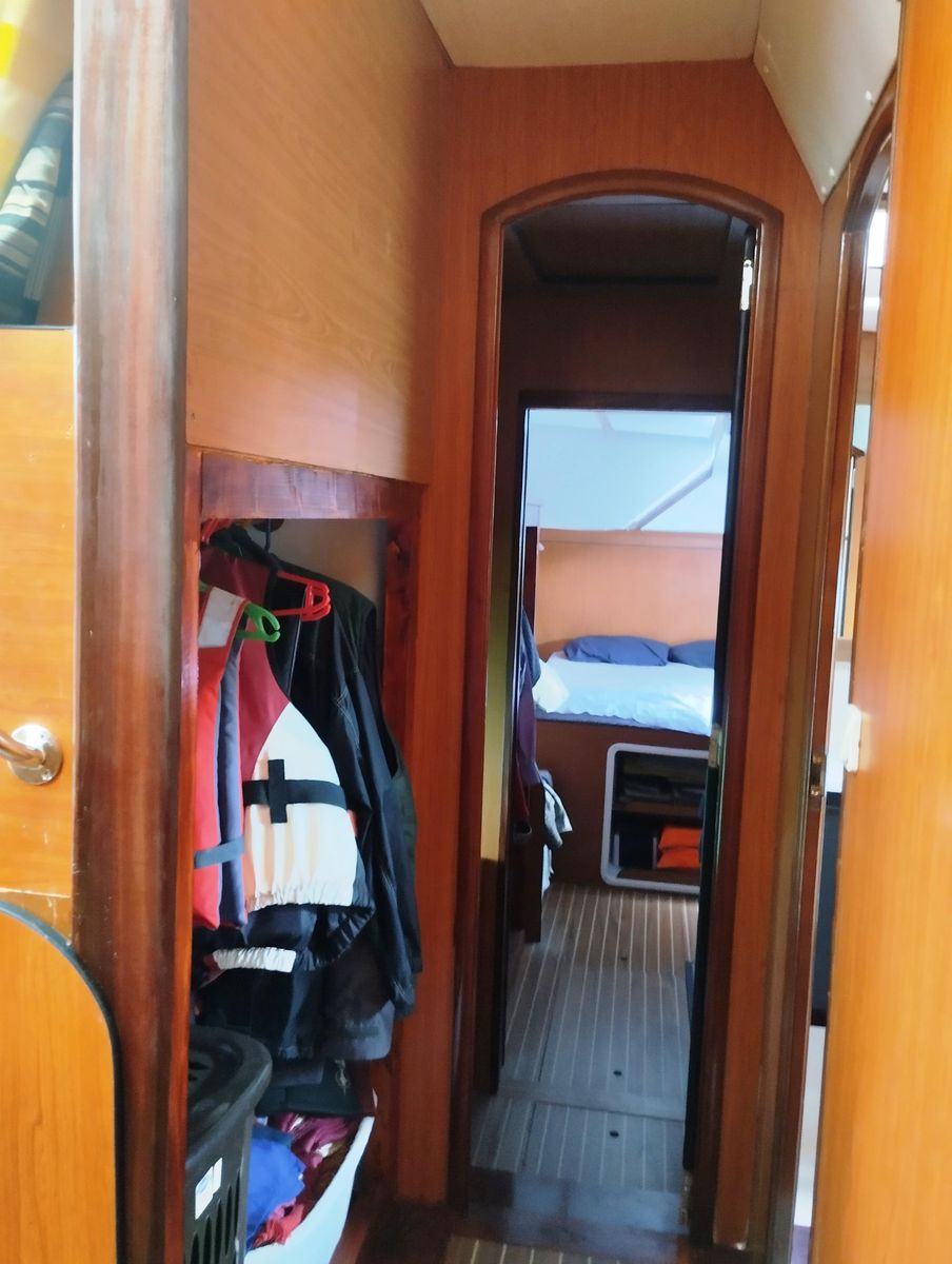 2004 Lagoon 57 