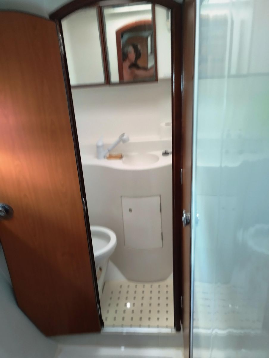 2004 Lagoon 57 