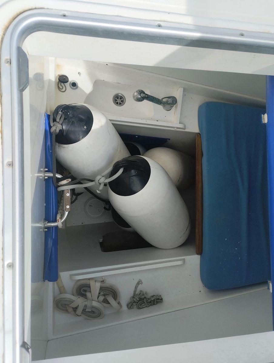 2004 Lagoon 57 