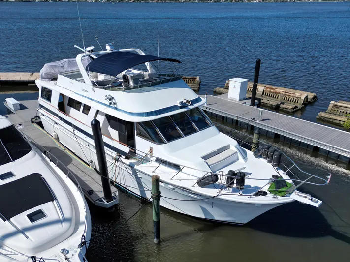 No Limits Too Yacht Photos Pics 