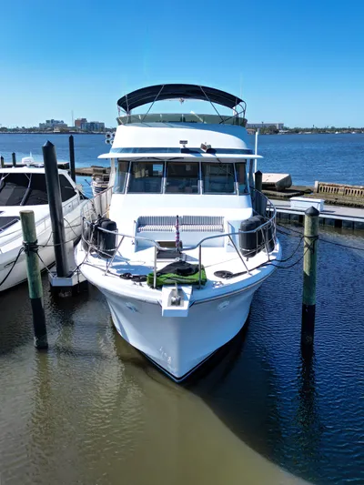 No Limits Too Yacht Photos Pics 