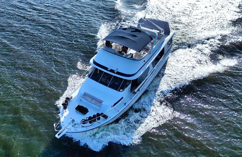 No Limits Too Yacht Photos Pics 