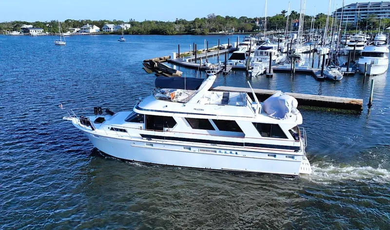 No Limits Too Yacht Photos Pics 