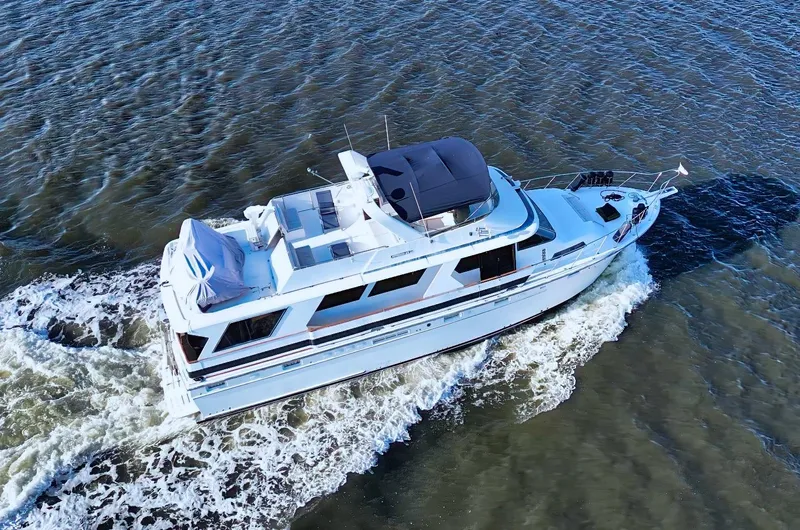 No Limits Too Yacht Photos Pics 