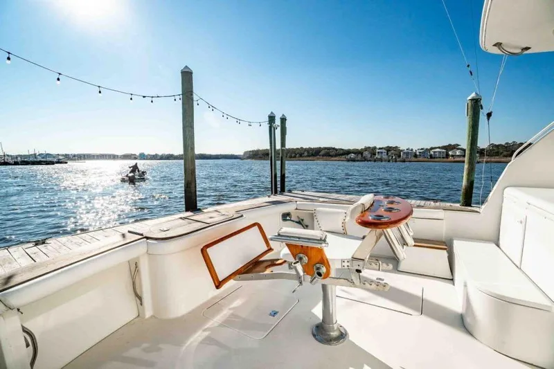 Tunar Yacht Photos Pics Ocean Yachts 56 TUNAR - Cockpit Fighting Chair