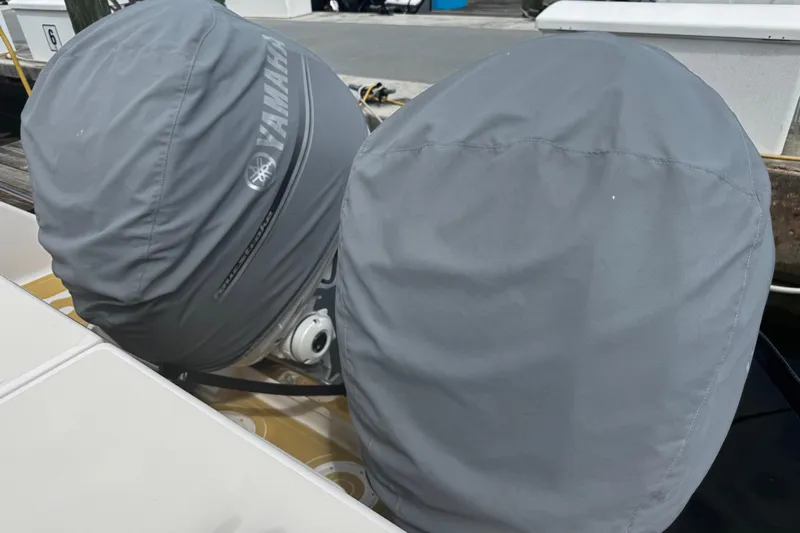  Yacht Photos Pics Twin Yamaha outboard motors covered, on a 2001 Grady-White Express 330 boat.