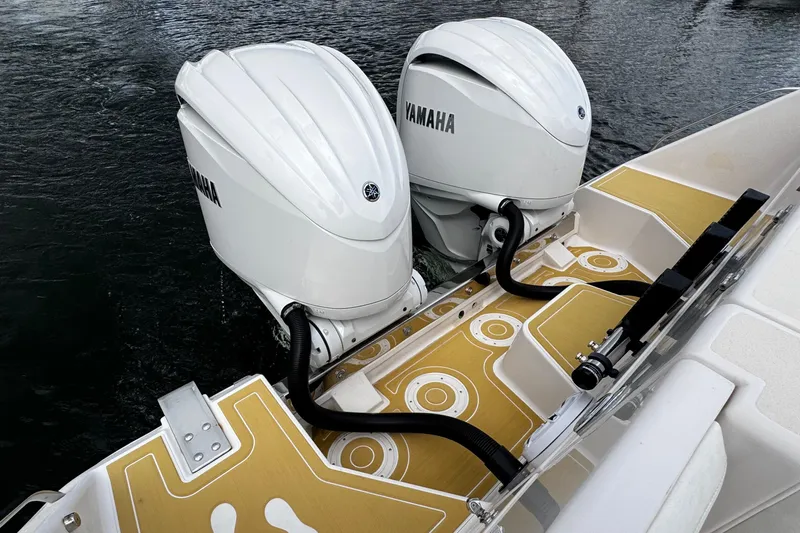  Yacht Photos Pics 2001 Grady-White Express 330 boat with twin Yamaha outboard engines.