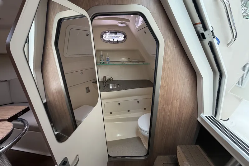  Yacht Photos Pics Interior view of 2019 Boston Whaler 315 Conquest cabin.