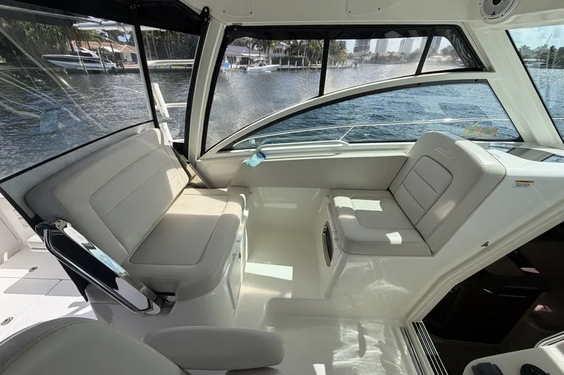  Yacht Photos Pics Interior of 2019 Boston Whaler 315 Conquest with seating area.