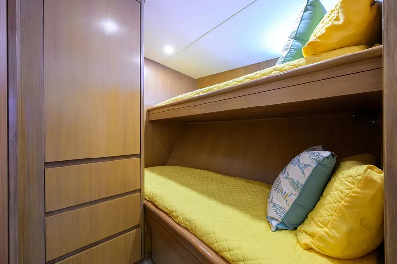 Thanks Buds Yacht Photos Pics 