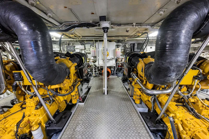 Thanks Buds Yacht Photos Pics 